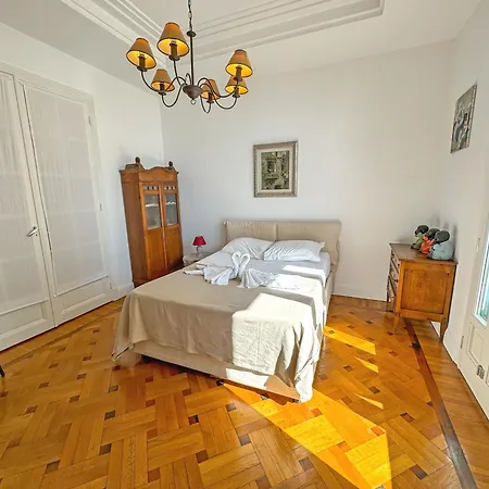 Appartement Belle Epoque Azur Promenade *